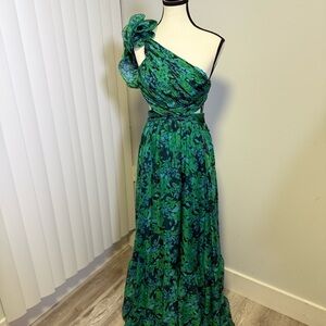 Elegant Green Floral One-Shoulder Dress